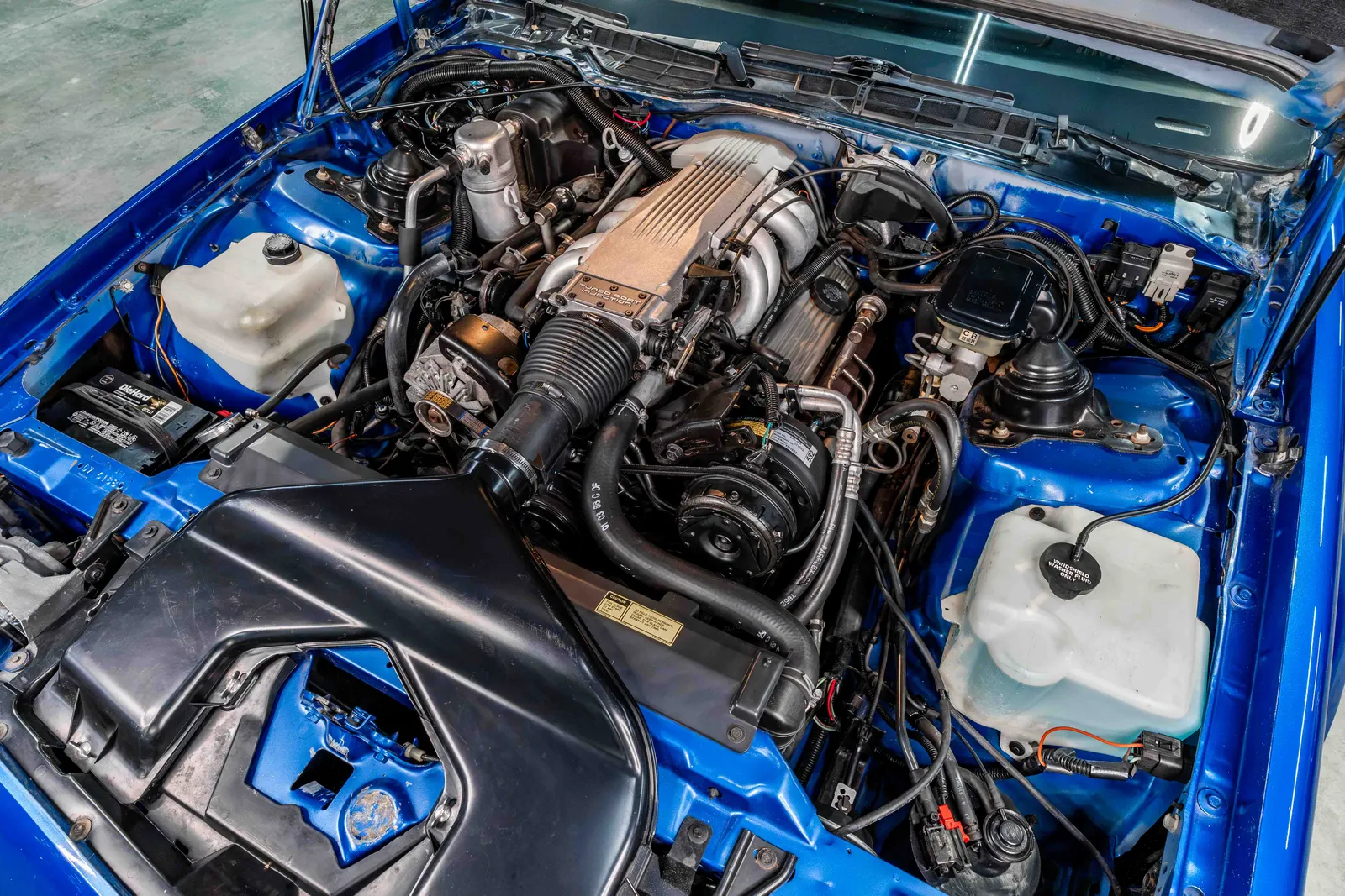 1986-Chevrolet-Camaro-Bright Blue Metallic-149653--43.jpg